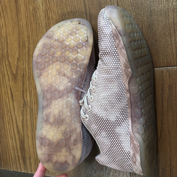 NOBULL Women's Light Pink Athletic Shoes Size 8.5 - Picture 5 of 6